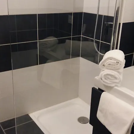 Des Thermes Et Du Casino 3*