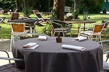 Des Thermes Et Du Casino 3*