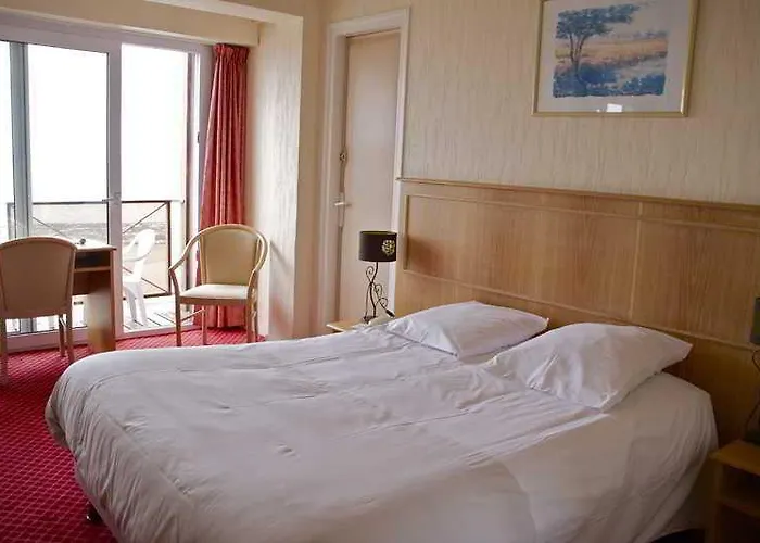 Des Thermes Et Du Casino Luc-sur-Mer