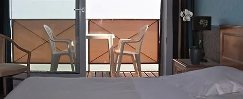 Des Thermes Et Du Casino Luc-sur-Mer