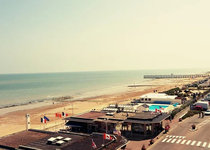 Hotel Des Thermes Et Du Casino Luc-sur-Mer