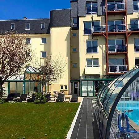 Des Thermes Et Du Casino 3* Luc-sur-Mer