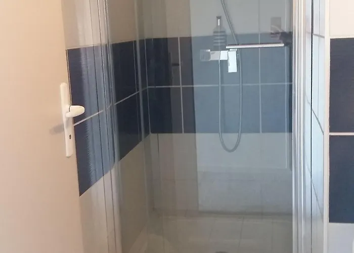 Hotel Des Thermes Et Du Casino 3*